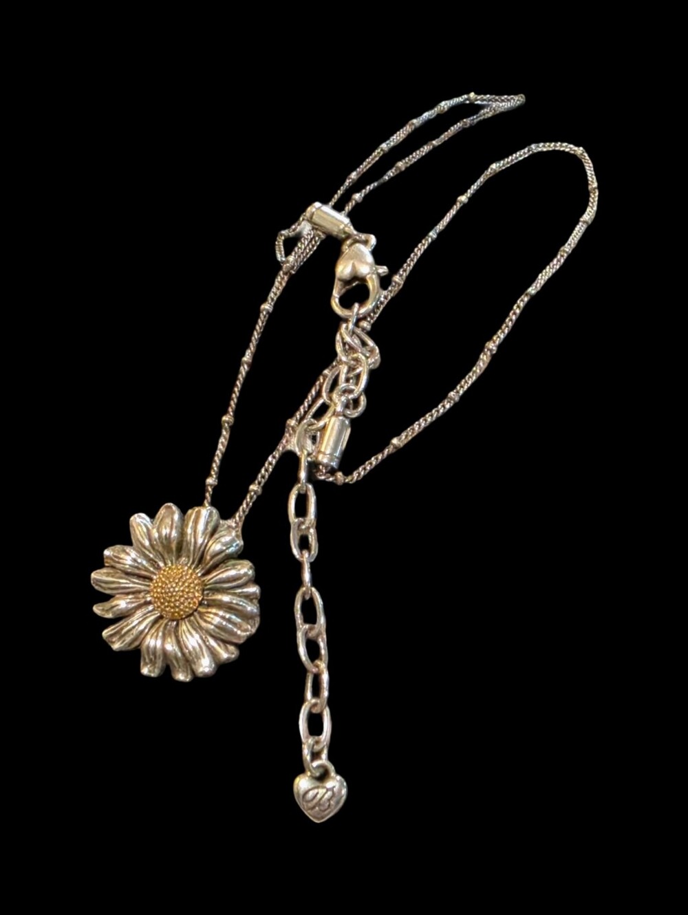 Brighton daisy dee single flower on a beaded silver chain